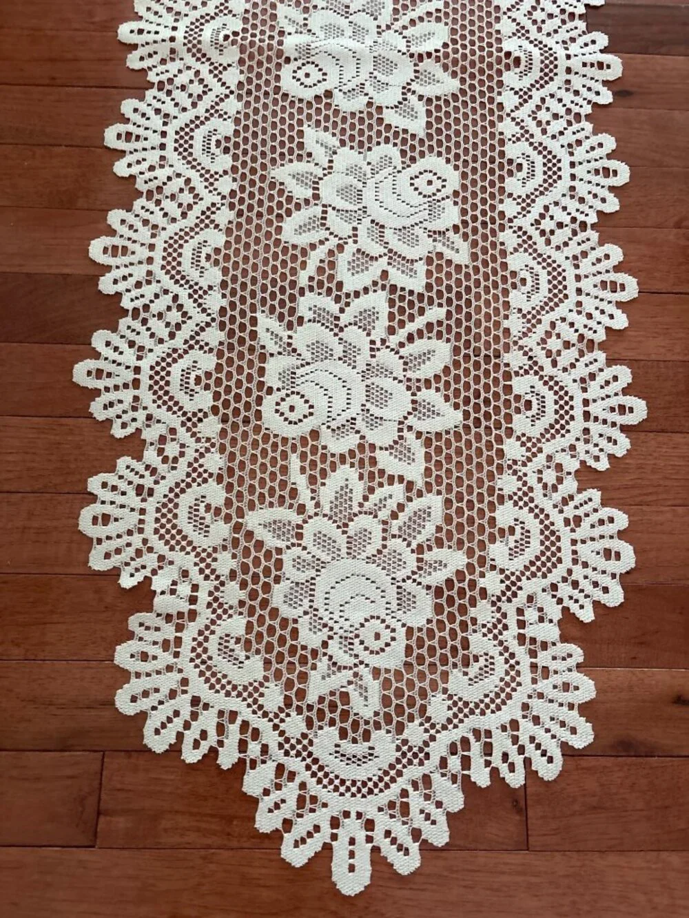 Rectangle Lace Table Runner Cream Floral Pattern 17x51